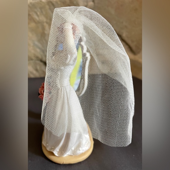 Vintage K’s Collection Beautiful Bride Resin Figurine Having One Last Look - Picture 8 of 11